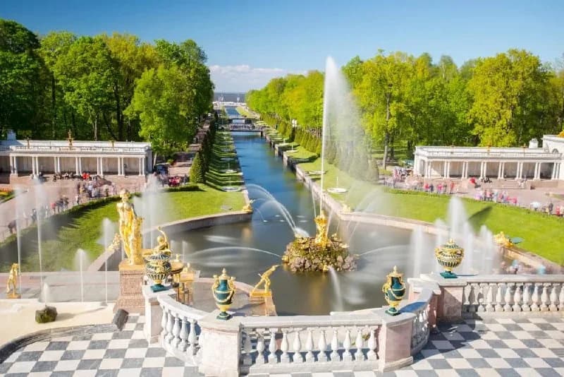 Grand Cascade fountains and canal at Peterhof